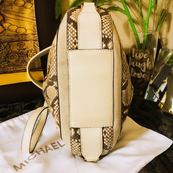 Michael Kors Snakeskin Tote With Dust Cover, NWOT - Picture 6 of 8